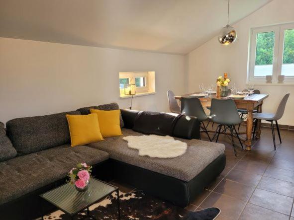 Familienfreundliche Grosszuegige Ferienwohnung Schlierachwelle Zwischen Schliersee Und Tegernsee Hausham Extérieur photo