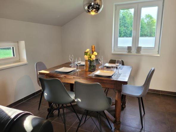 Familienfreundliche Grosszuegige Ferienwohnung Schlierachwelle Zwischen Schliersee Und Tegernsee Hausham Extérieur photo